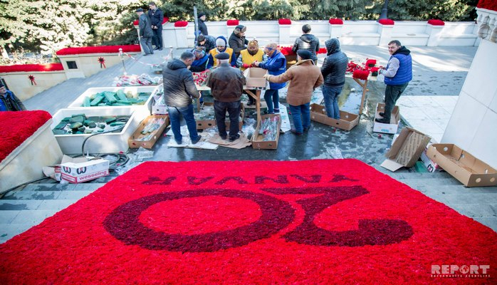 Şəhidlər xiyabanında hazırlıq işləri görülür