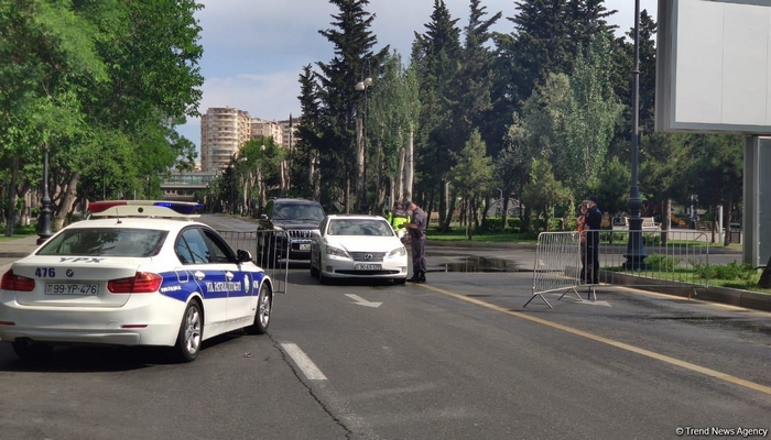 Yollarda karantin qaydalarını pozan sürücülər saxlanılır