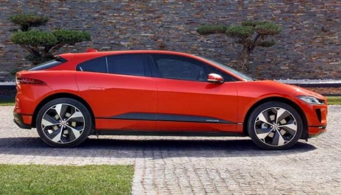 Эксперты назвали все плюсы новой модели Jaguar I-Pace