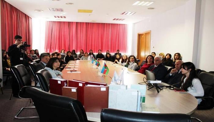 MEK-də professor Tofiq Mustafazadənin kolleksiyası təqdim olunub