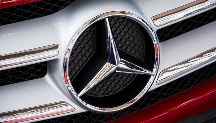 Mercedes İran ilə əməliyyatlarını dayandırdığını açıqladı