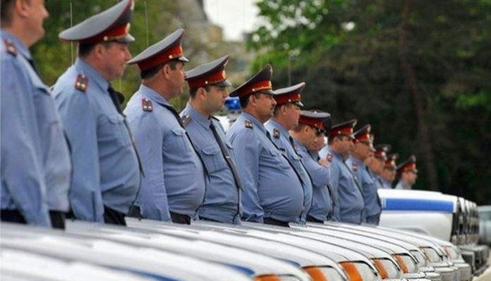 Hindistanda kök polislər işdən çıxarılır