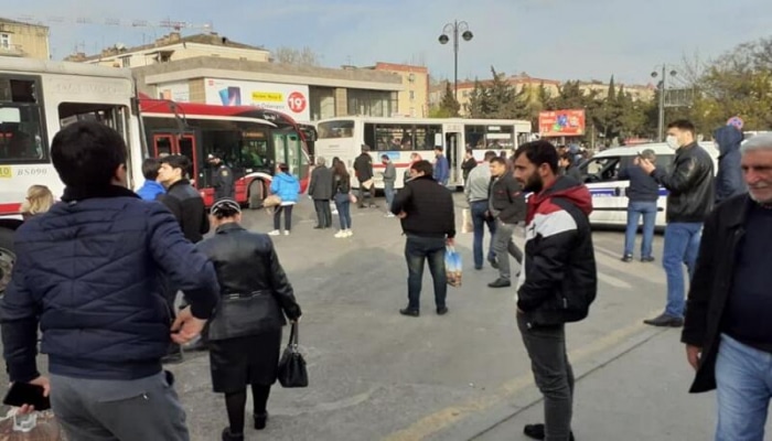 Metro bağlandı, bu dəfə də marşrutlarda sıxlıq yarandı