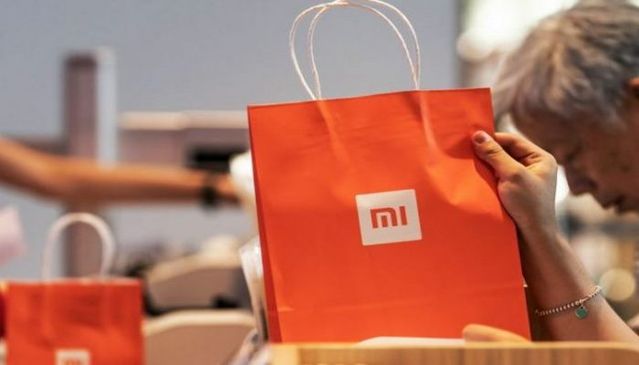 “Xiaomi”nin qurucusu, əsas rəqib-şirkətlə gəlirlərin həcmi hərracında 149 milyon dollar itirib