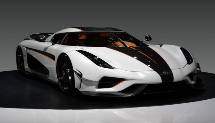 Гиперкар Koenigsegg установил новый рекорд