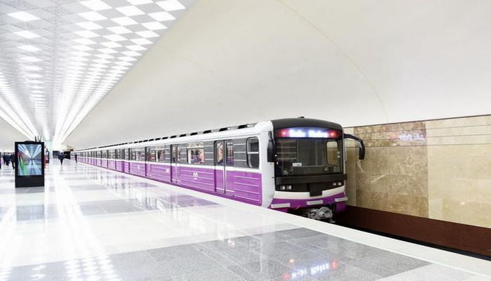 Bakı metrosunda küləyin təsirinə məruz qala biləcək qurğular yoxlanılıb