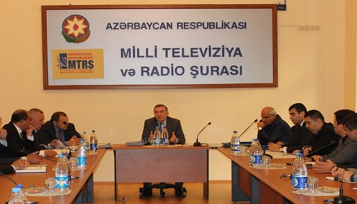 Teleradio Şurası televerilişlərin və aparıcıların “Qara siyahı”sını hazırladı