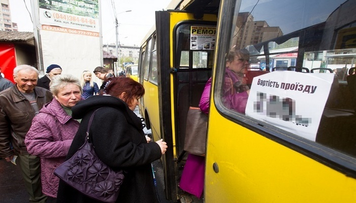 Yeni Google xidməti avtobuslarda boş yerlərin olub-olmamasını bildirəcək