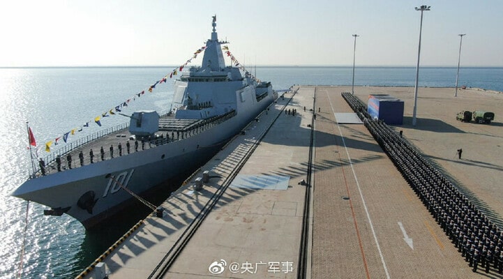 Çin ordusu dünyanın ən güclü gəmisini aldı