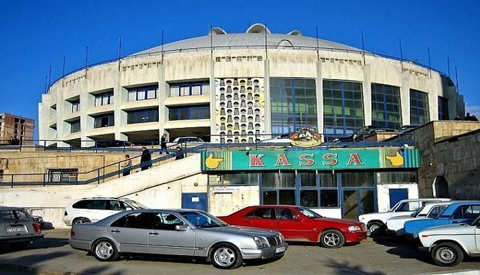 Здание Бакинского цирка в плачевном состоянии