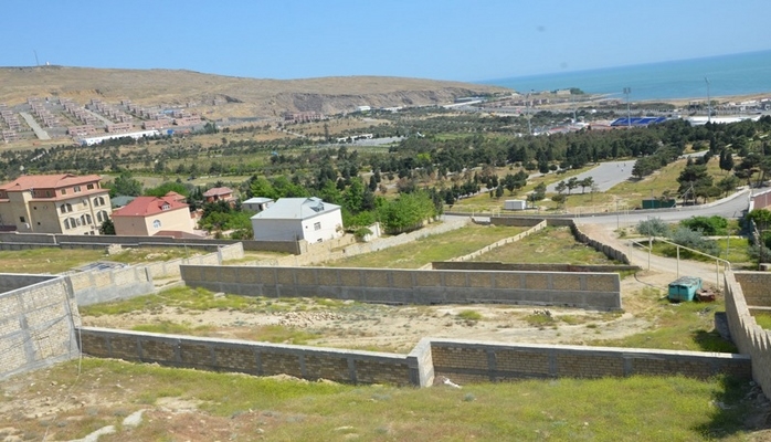 Bakıda torpağın qiyməti ucuzlaşır