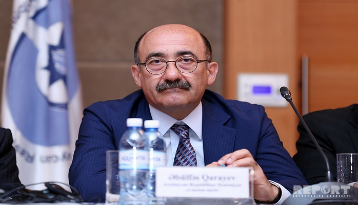 Əbülfəs Qarayev: "Bakı Dövlət Sirkinin yeri dəyişdirilməlidir"