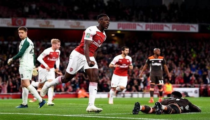 “Arsenal” Bakı səfəri öncəsi Liqa Kubokunda mərhələ adladı