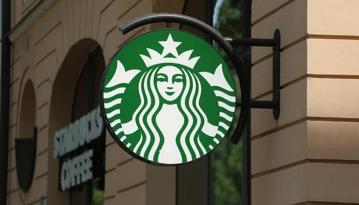 Starbucks открыл первую в мире кофейню для слепых и слабослышащих