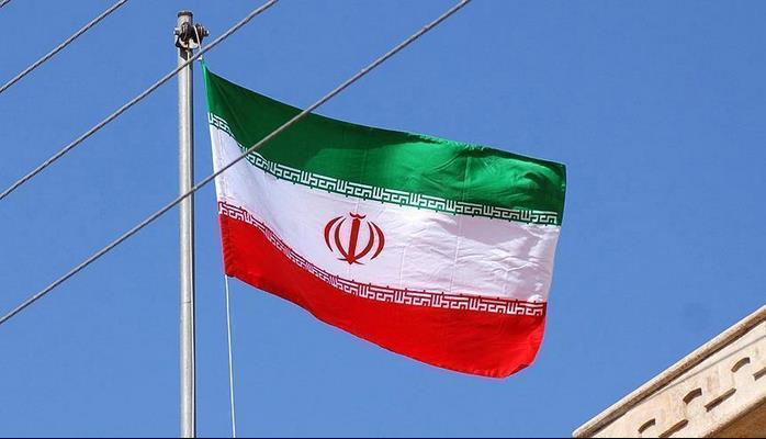 İran tarixində bir ilk: Hümeyra Rici adlı qadın...