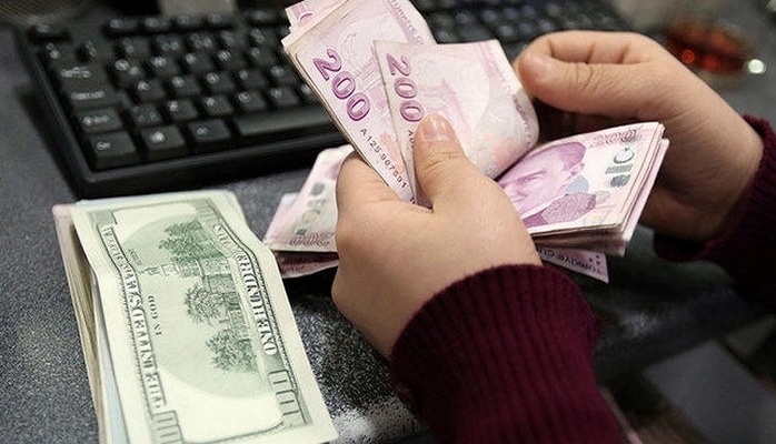 Türkiyədə dollar rekord səviyyədə bahalaşdı