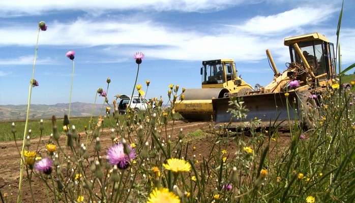 Yardımlıda 22 km uzunluğa malik yolun yenidən qurulması yekunlaşır