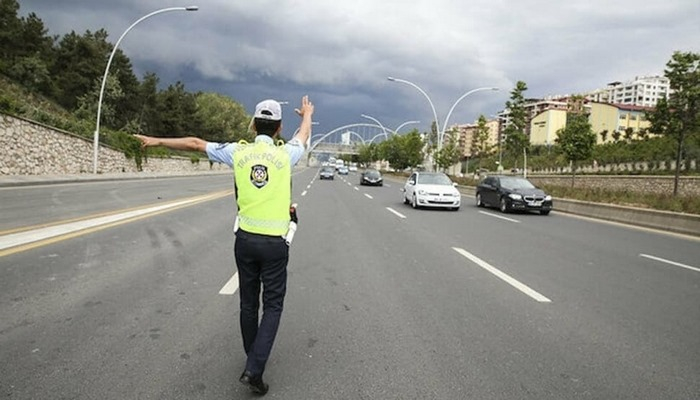 Virüs tam olarak böyle yayılıyor: Testi pozitif çıkan 5 işçi Bolu yolunda yakalandı