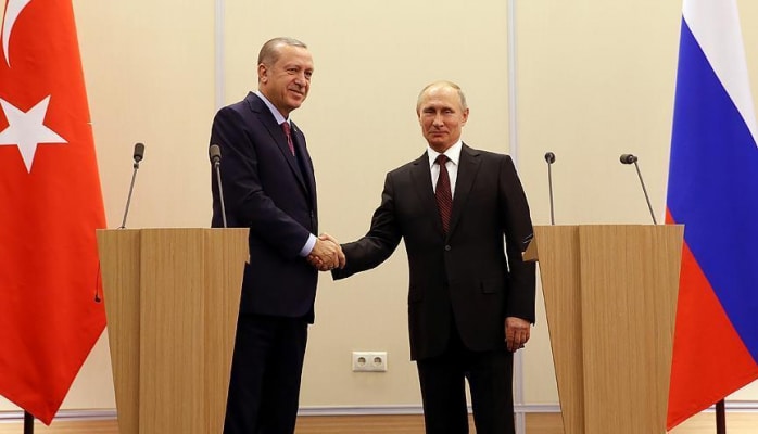 Ərdoğan Putinlə görüşündən danışdı: Çıxdıq eyvana...