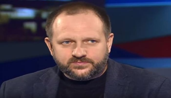 Vitali Arkov: Paşinyan Qarabağ məsələsindən siyasi gələcəyini xilas etmək üçün istifadə edir