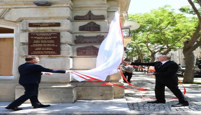 Azərbaycan və Polşa prezidentləri Bakıda Polşa memarlarının xatirəsinə həsr edilən lövhələrin açılış mərasimində iştirak ediblər