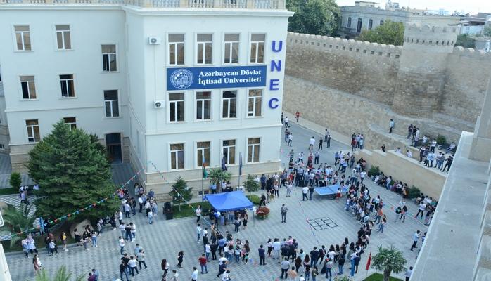 UNEC-də “Oriyentasiya Günü” keçirilib