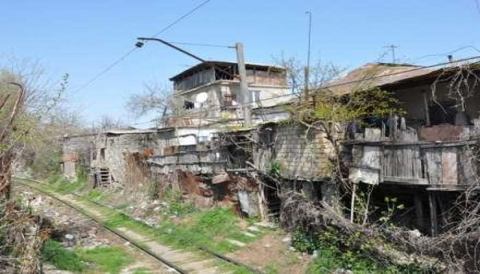 Bakının “əndrabadi” qəsəbəsi: nə vaxt normal adı olacaq?