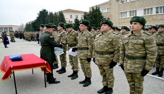 Молодые лейтенанты приступили к службе в азербайджанской армии