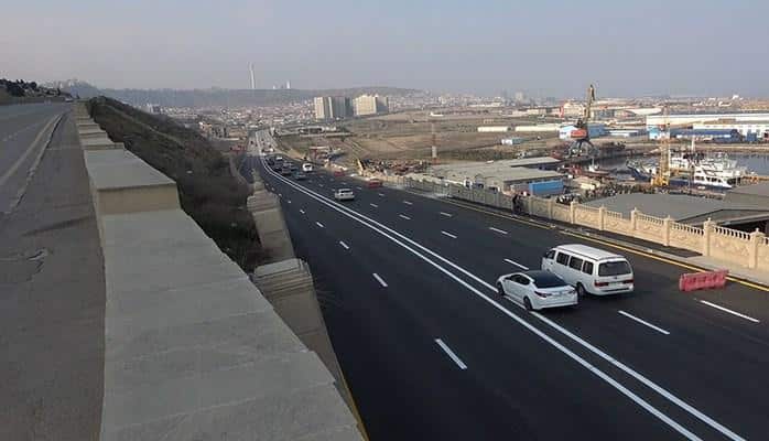 Bakının əsas giriş yollarından birində təmir başa çatıb