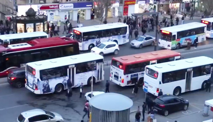 Avtobus və taksi ilə sərnişindaşımaya görə vergilər azaldılır