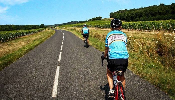 Yolu bölüşə bilməyən avtomobil sürücüləri və velosipedçilər, çatışmayan məşqçilər və bahalı velosipedlər