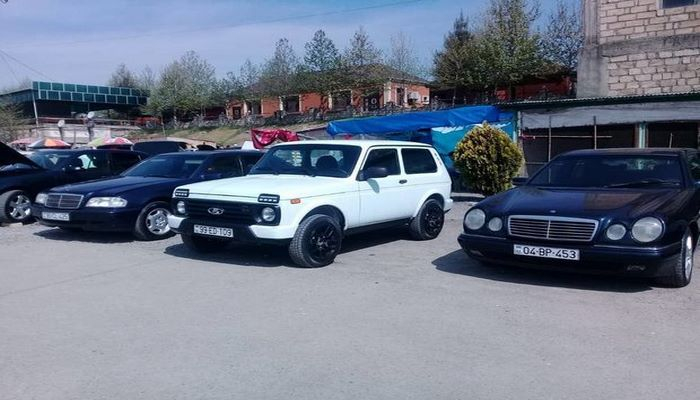 Авторынок в Барде: машин много, покупателей нет