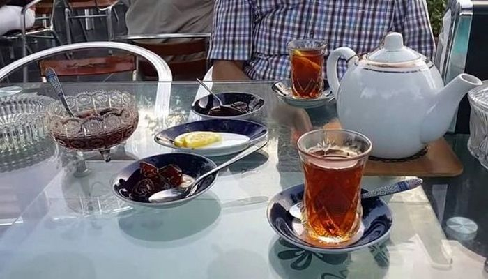 Qaydalara məhəl qoymadan işləyən kafe aşkarlanıb