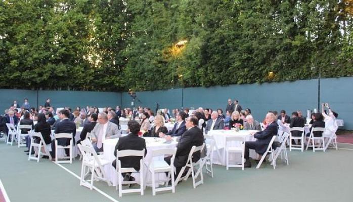 Baş konsullar Los-Ancelesdə iftar süfrəsində