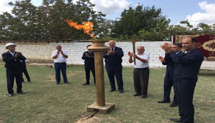 Neftçala rayonunun kəndinə ilk dəfə təbii qaz verilib