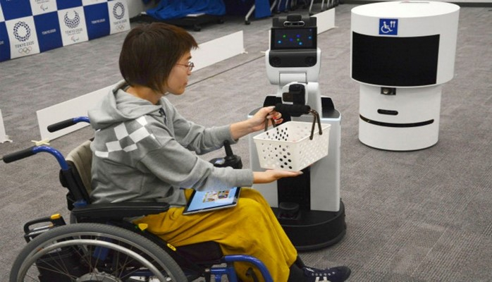 “Tokio 2020” Olimpiya Oyunları üçün robotlar ictimaiyyətə təqdim edilib