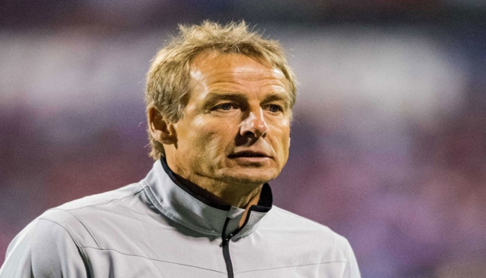 Yurgen Klinsmann təyinatından 2.5 ay sonra vəzifəsindən ayrıldı