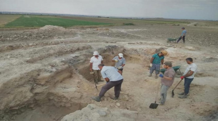 İtaliyalı alim Azərbaycanda aparılan arxeoloji qazıntılar barədə məqalə dərc etdirib