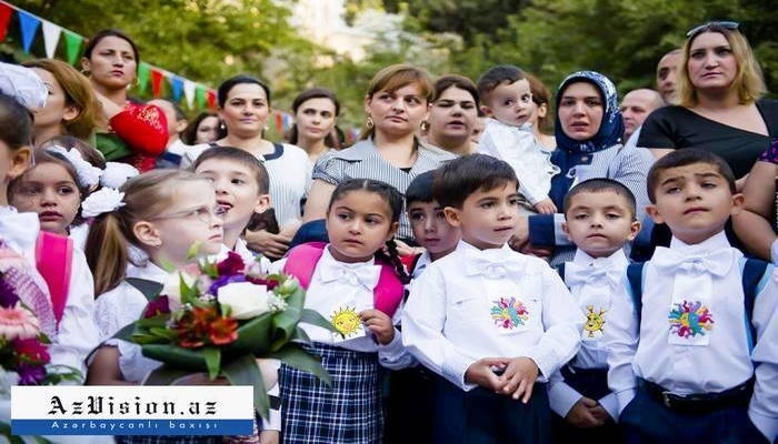 122 minə yaxın şagird birinci sinfə qəbul olub