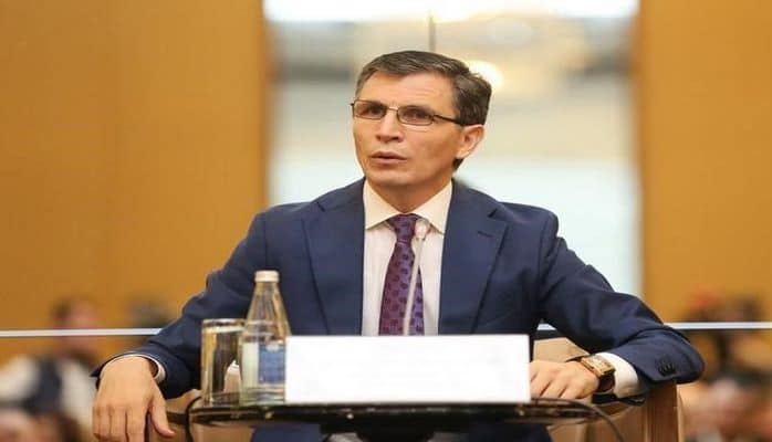 Zahid Oruc Ramiz Mehdiyevin istefasından danışdı