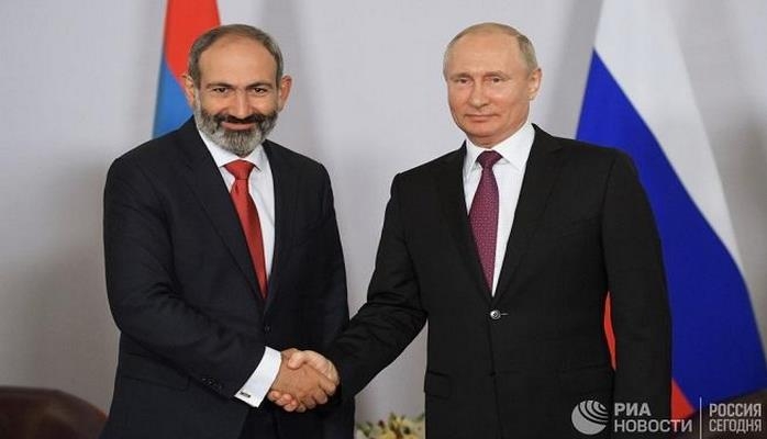 Paşinyan Putinlə görüşə gedir: Yeni qaz təklifi