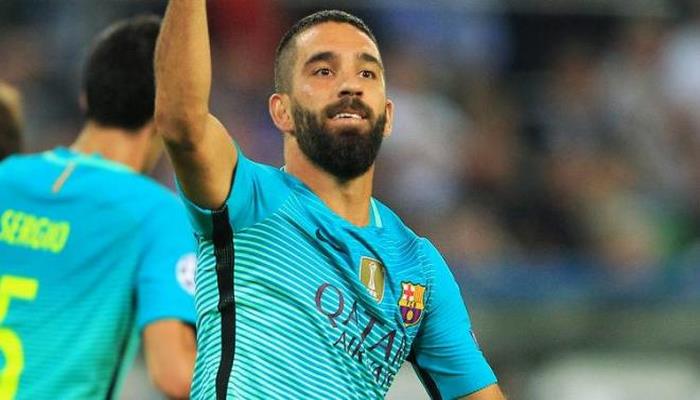 Arda Turan baş məşqçiliyə başladı