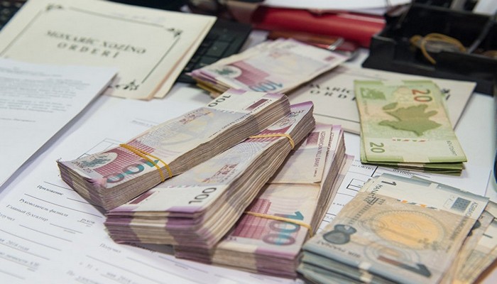 Azərbaycan iqtisadiyyatına investisiya qoyuluşu 5 %-ə yaxın azalıb