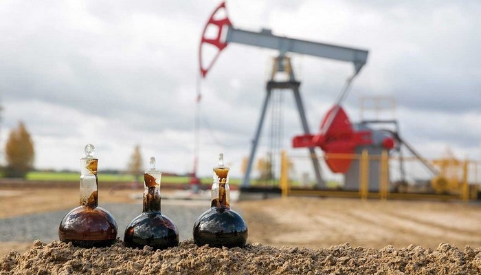 Azərbaycan neftinin qiyməti 83 dollara düşüb