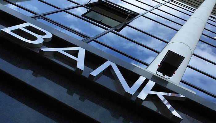 Azərbaycanda bağlanan bankların əmanətçilərinə 181 mln. manatdan çox kompensasiya ödənilib