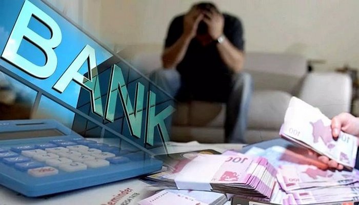 Bankların yeni işbazlığı: “Camaata məcburi kredit kartı verilir” - VİDEO
