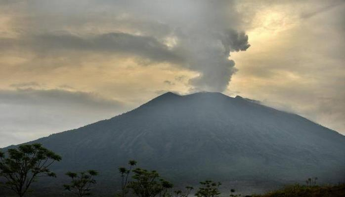 Təhlükəli hesab olunan 7 vulkan aşkarlanıb