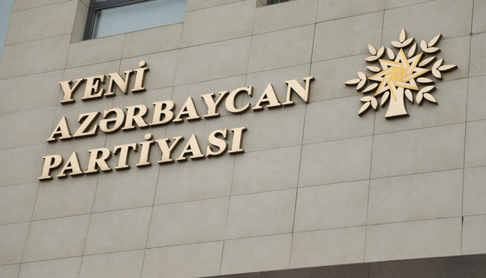 Bəzi deputatlar YAP-ın rayon təşkilatlarının sədrləri vəzifəsindən uzaqlaşdırılır