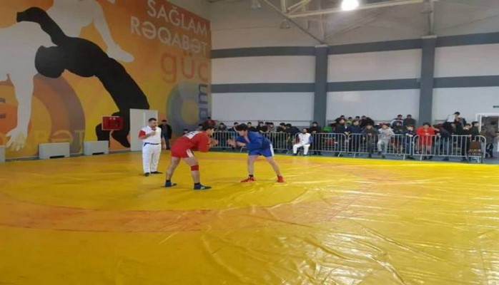 Sambo üzrə Bakı birinciliyinin qalibləri bəlli olub