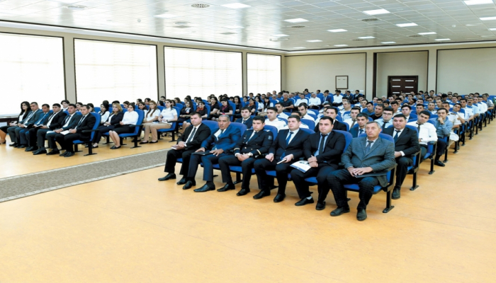 Naxçıvan aeroportunda yeni uçuş-enmə zolağının ilin ikinci yarısında istifadəyə verilməsi planlaşdırılır